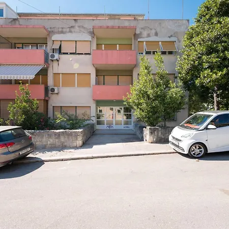 Apartment With Wifi - 6971
